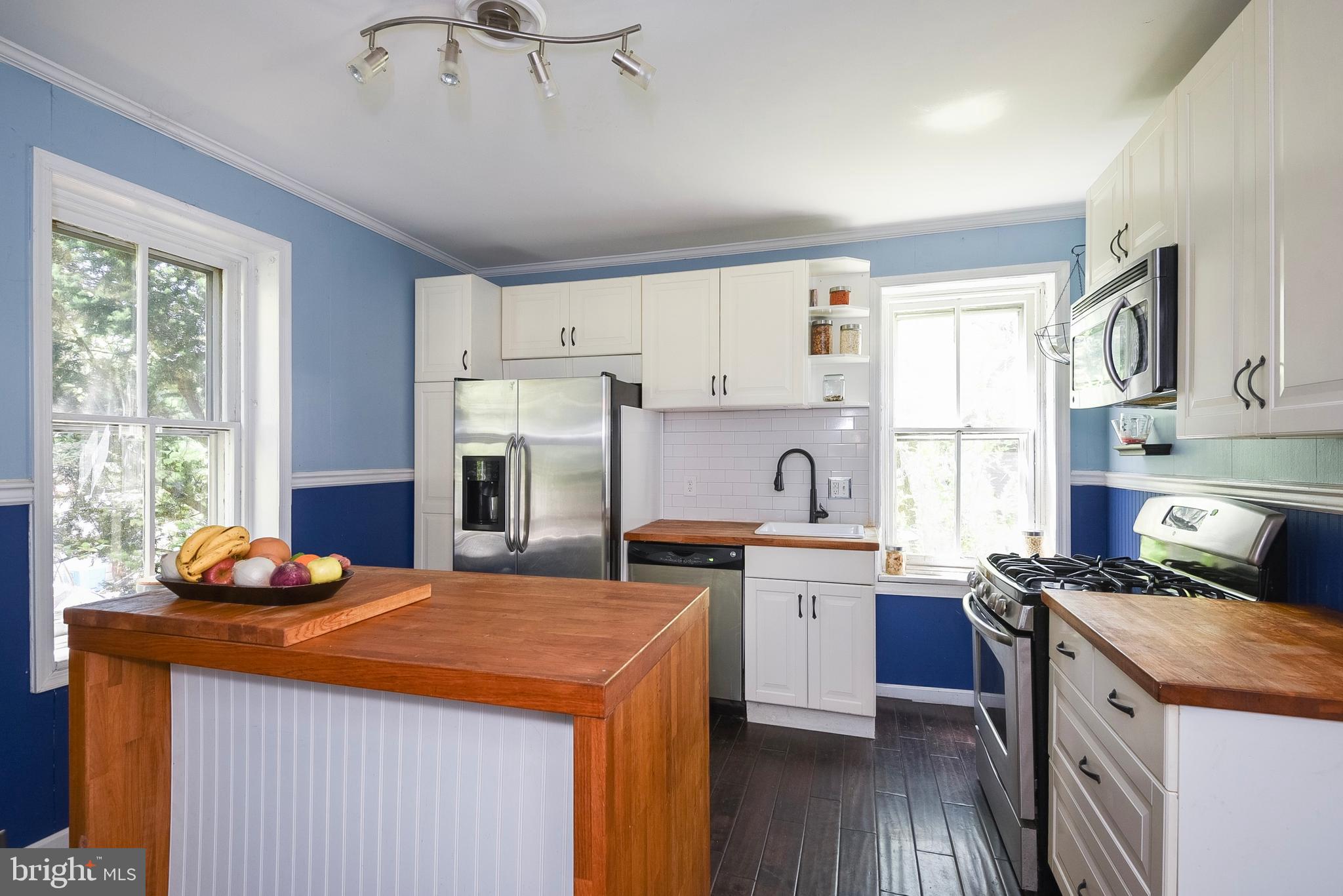 246 Church Road Elkins Park, PA 19027 - Photo 9 of 25 Kitchen