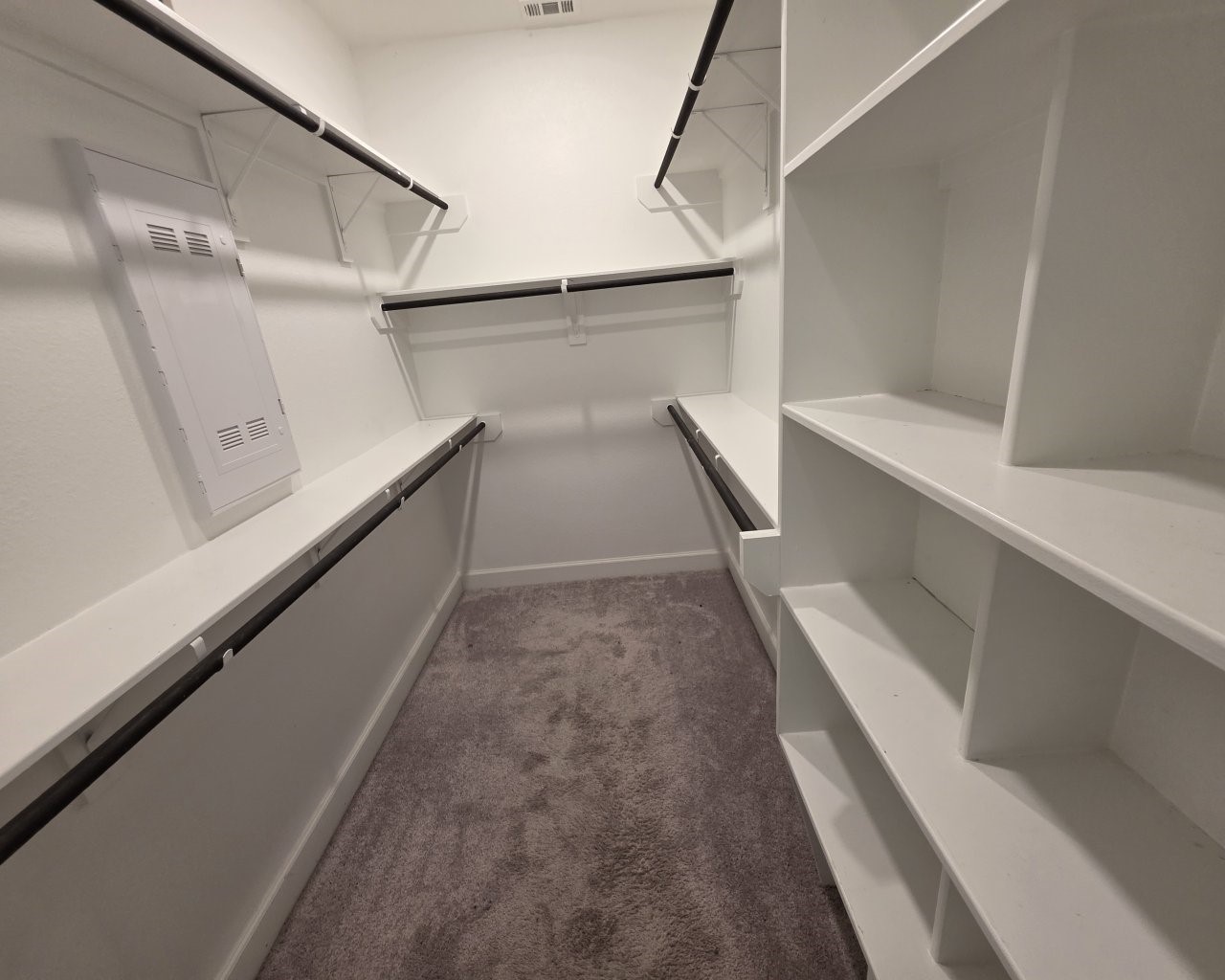 3015 Harbor Spring Way Manvel, TX 77578 - Photo 20 of 33 Walk-in closet #1