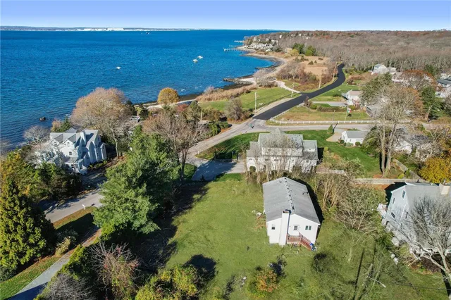 $749,999 | 86 Spanker Street, Jamestown, RI 02835