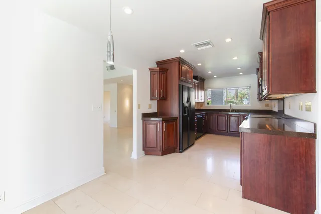 $1,100,000 | 1274 South Beverly Drive, Palm Springs, CA 92264