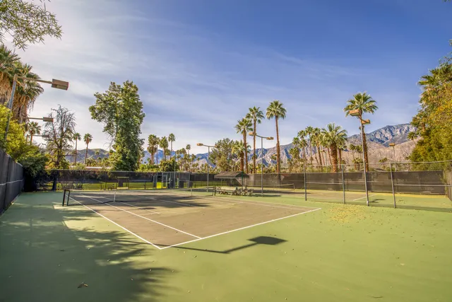 $1,100,000 | 1274 South Beverly Drive, Palm Springs, CA 92264