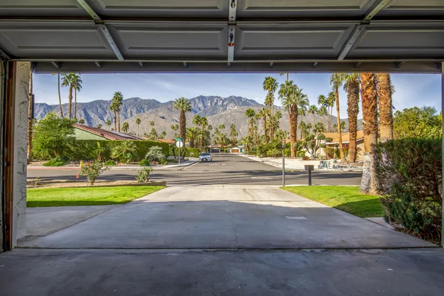 $1,100,000 | 1274 South Beverly Drive, Palm Springs, CA 92264