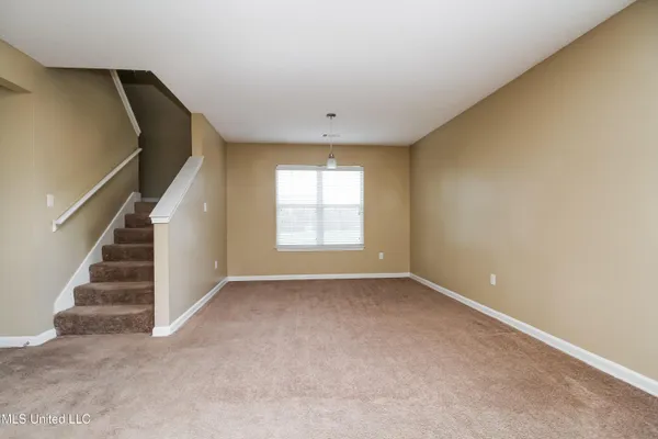 $1,790 | 7327 Fox Creek Drive, Olive Branch, MS 38654