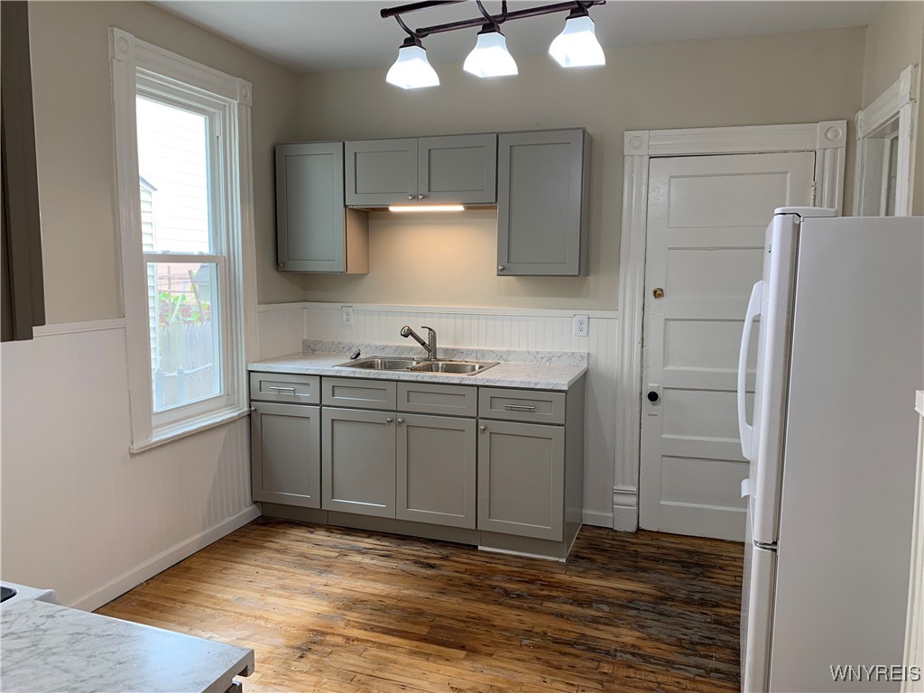 282 Normal Avenue Buffalo, NY 14213 - Photo 11 of 24 Lower Kit