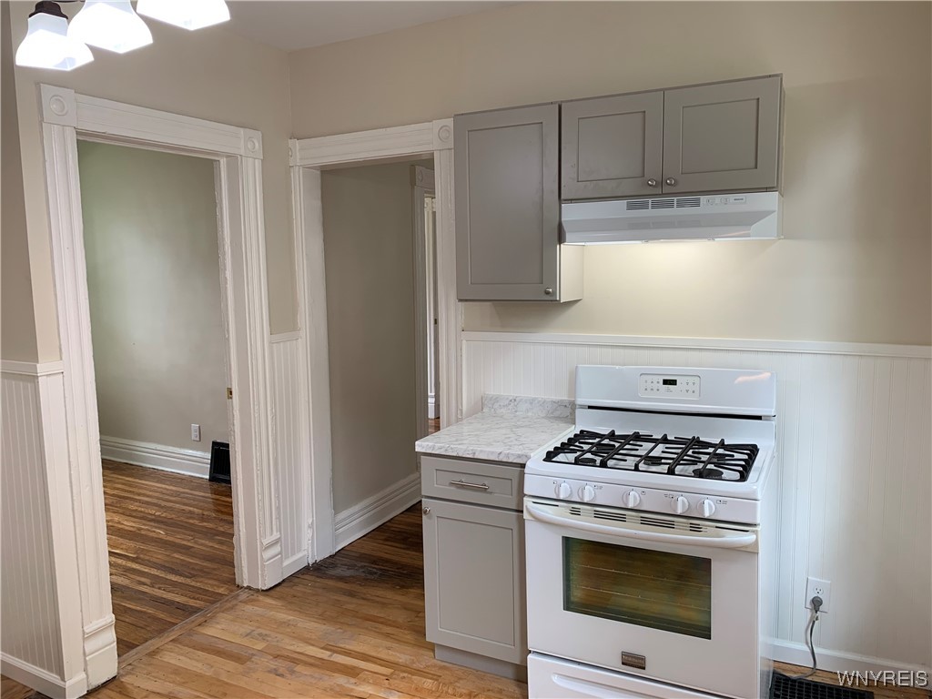 282 Normal Avenue Buffalo, NY 14213 - Photo 10 of 24 Lower Kit