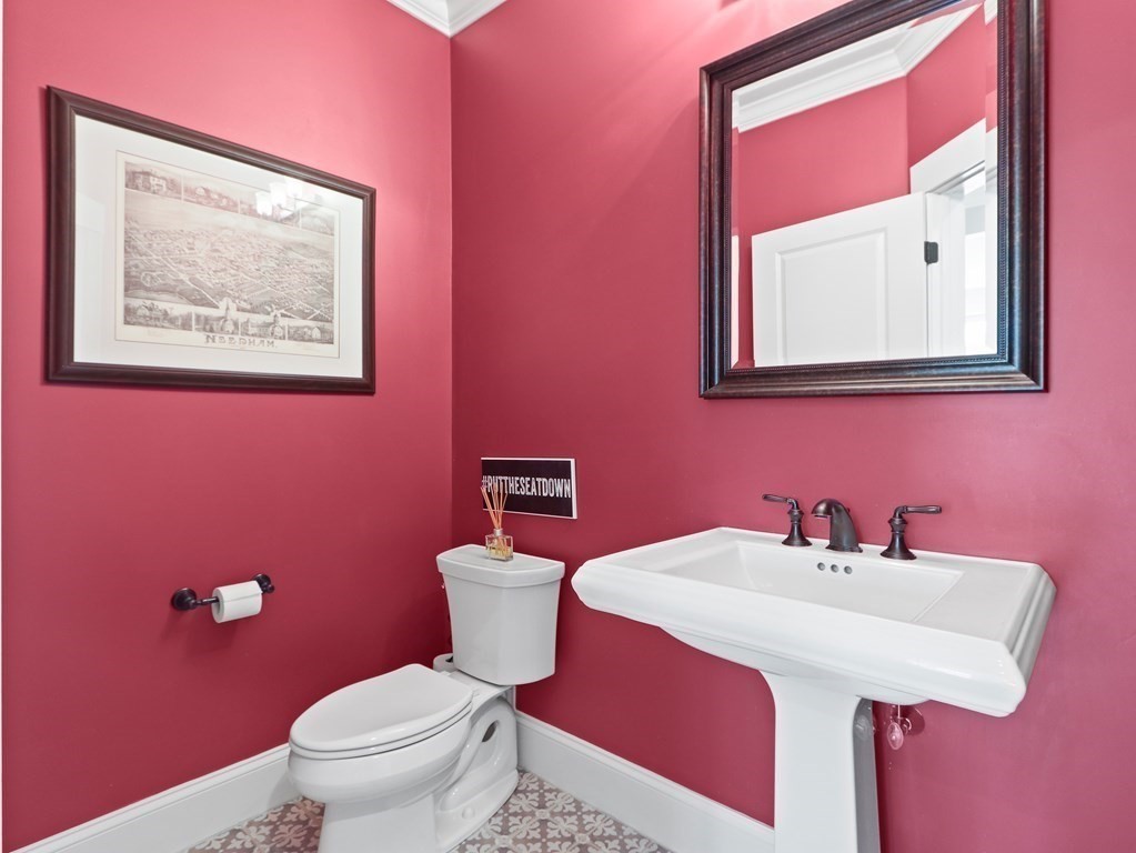 35 Ellicott Street Needham, MA 02492 - Photo 16 of 37 Gallery Image 16