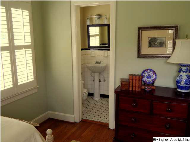1820 Lancaster Road Birmingham, AL 35209 - Photo 12 of 18