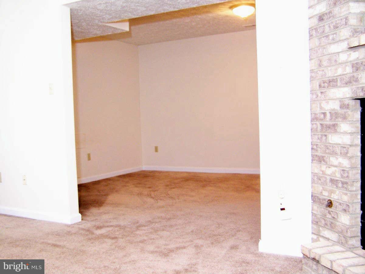 105 Rte 1288 Winchester, VA 22602 - Photo 9 of 11 Family Room