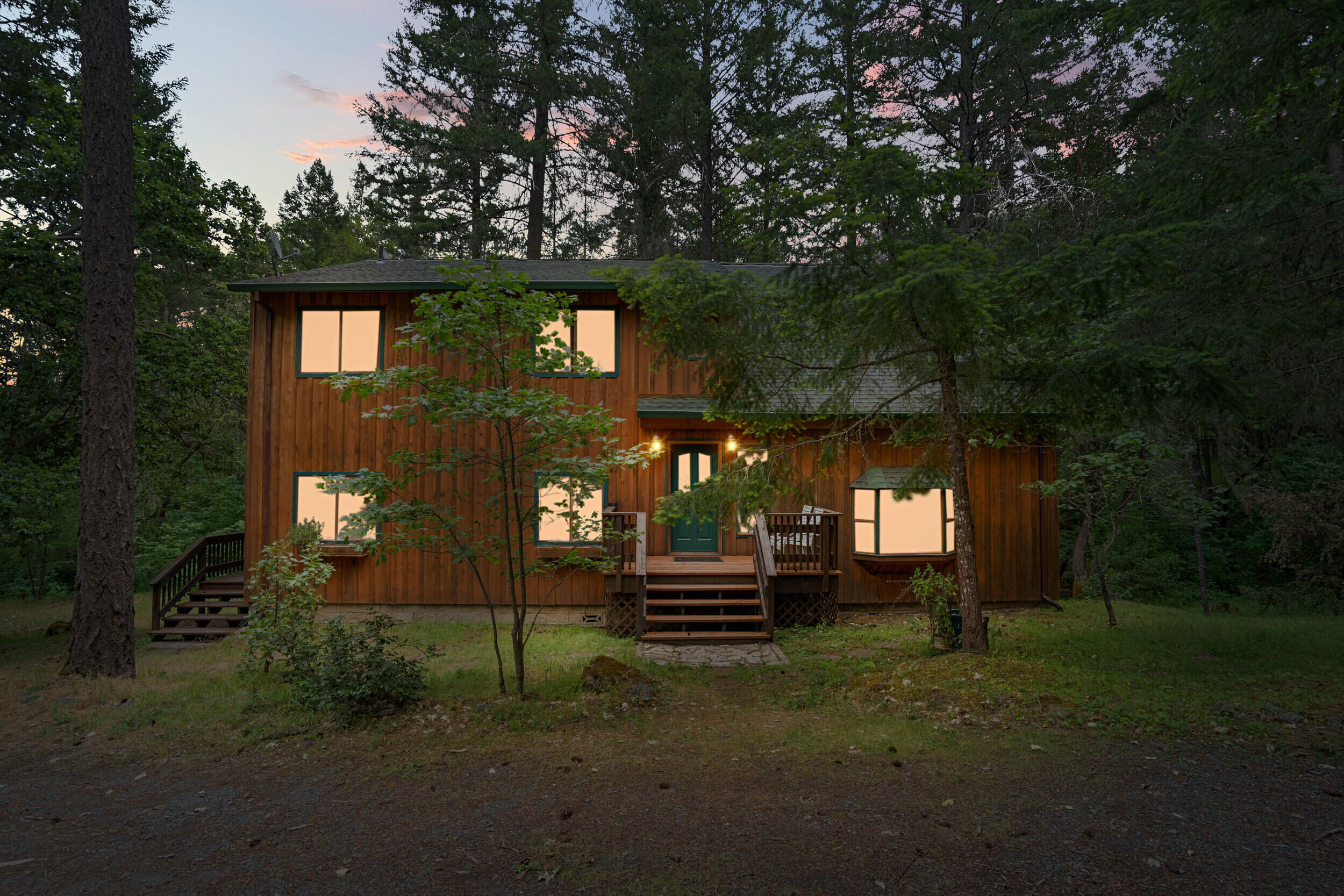67_ 4046 little applegate rd-twilight-02