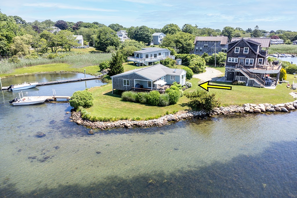 65 Sheldon Point Road South Kingstown, RI 02879 - Photo 4 of 32