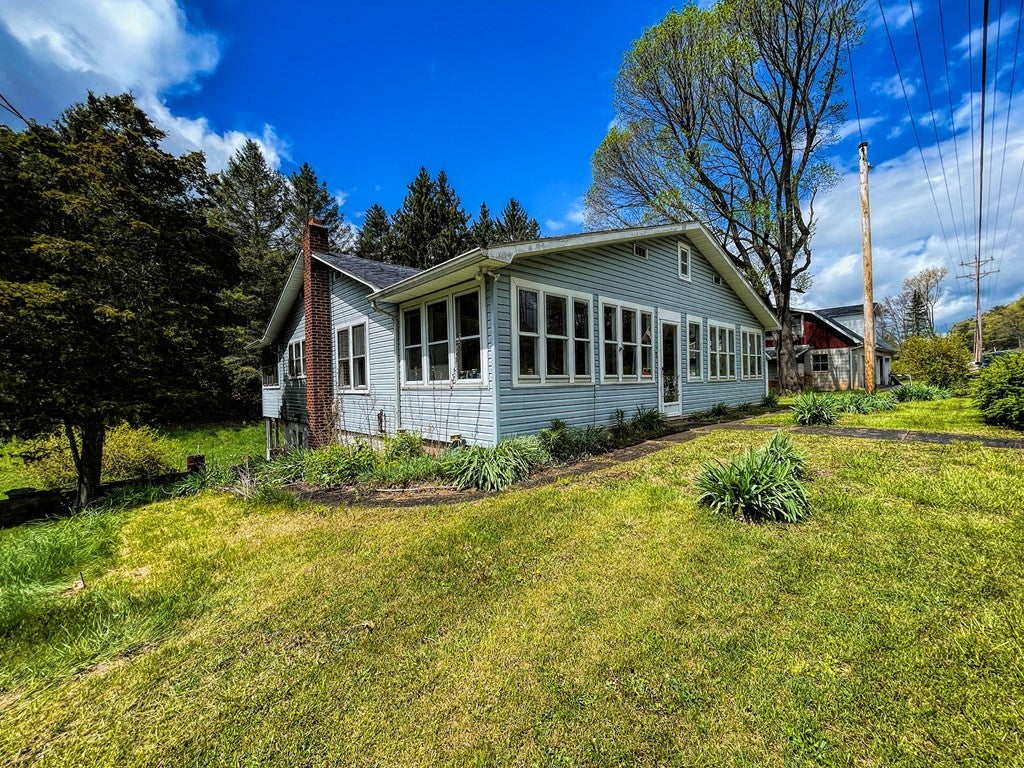 22864 Waterfall Road Three Springs, PA 17264 - Photo 17 of 20 Gallery Image 17