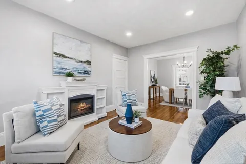 $599,999 | 33 Rosemont Street, Unit A, Boston, MA 02122