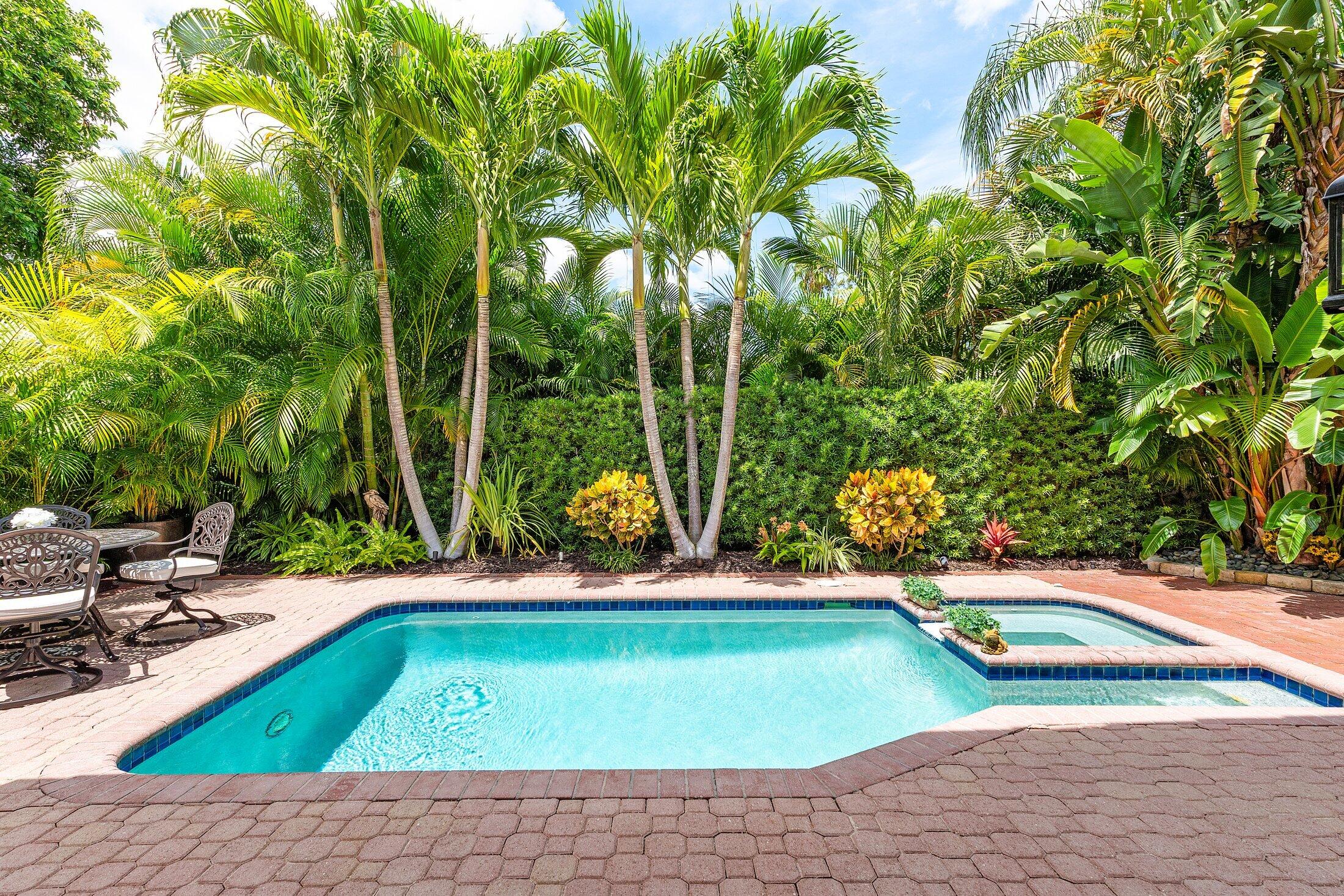 17275 Antigua Point Way Boca Raton, FL 33487 - Photo 33 of 64 Private Pool