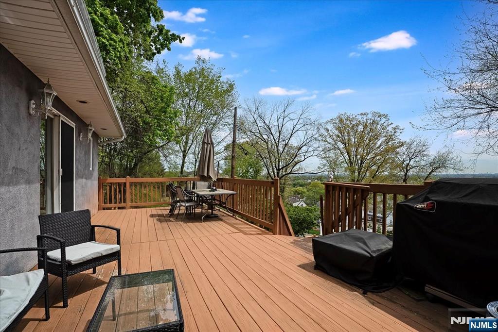 17 Albanese Road Haledon, NJ 07508 - Photo 17 of 28