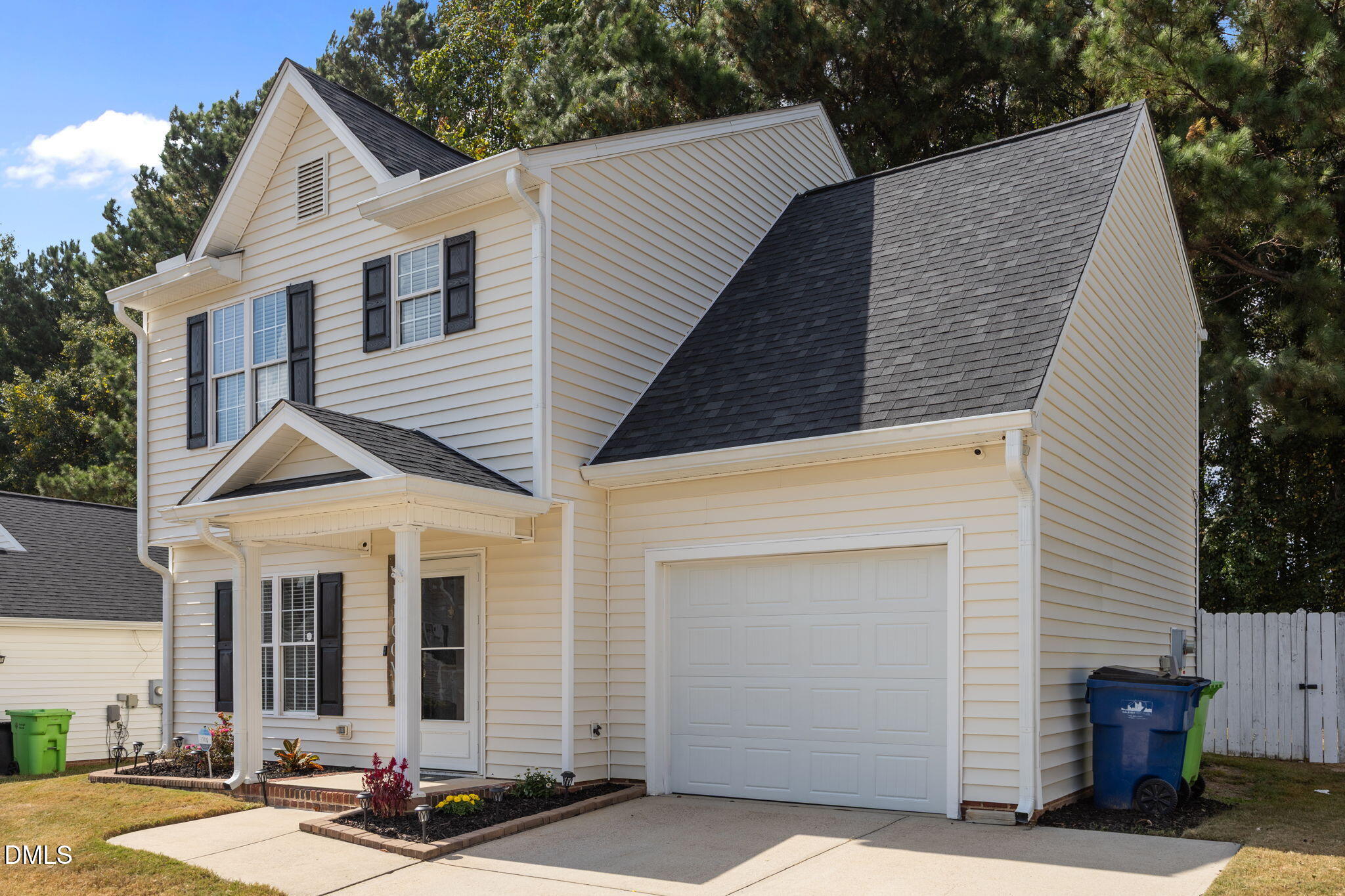 4020 Mindspring Drive Raleigh, NC 27610 - Photo 2 of 39 3-web-or-mls-IMG_1514