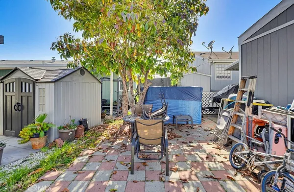 $229,999 | 7101 Rosecrans, Unit 84, Paramount, CA 90723