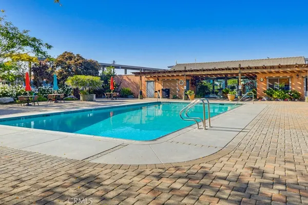$229,999 | 7101 Rosecrans, Unit 84, Paramount, CA 90723