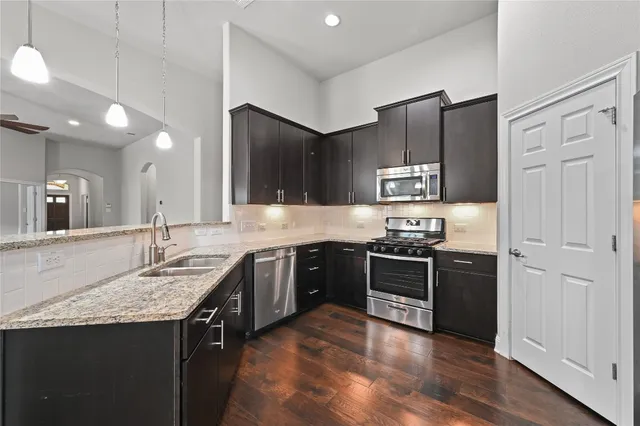 $2,700 | 1805 Morts Place, Manchaca, TX 78652