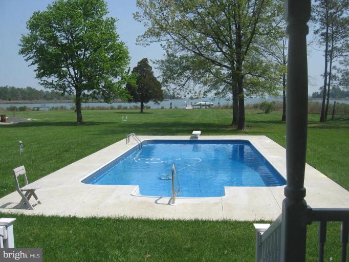 5909 Castle Haven Road Cambridge, MD 21613 - Photo 3 of 5 Swimming Pool