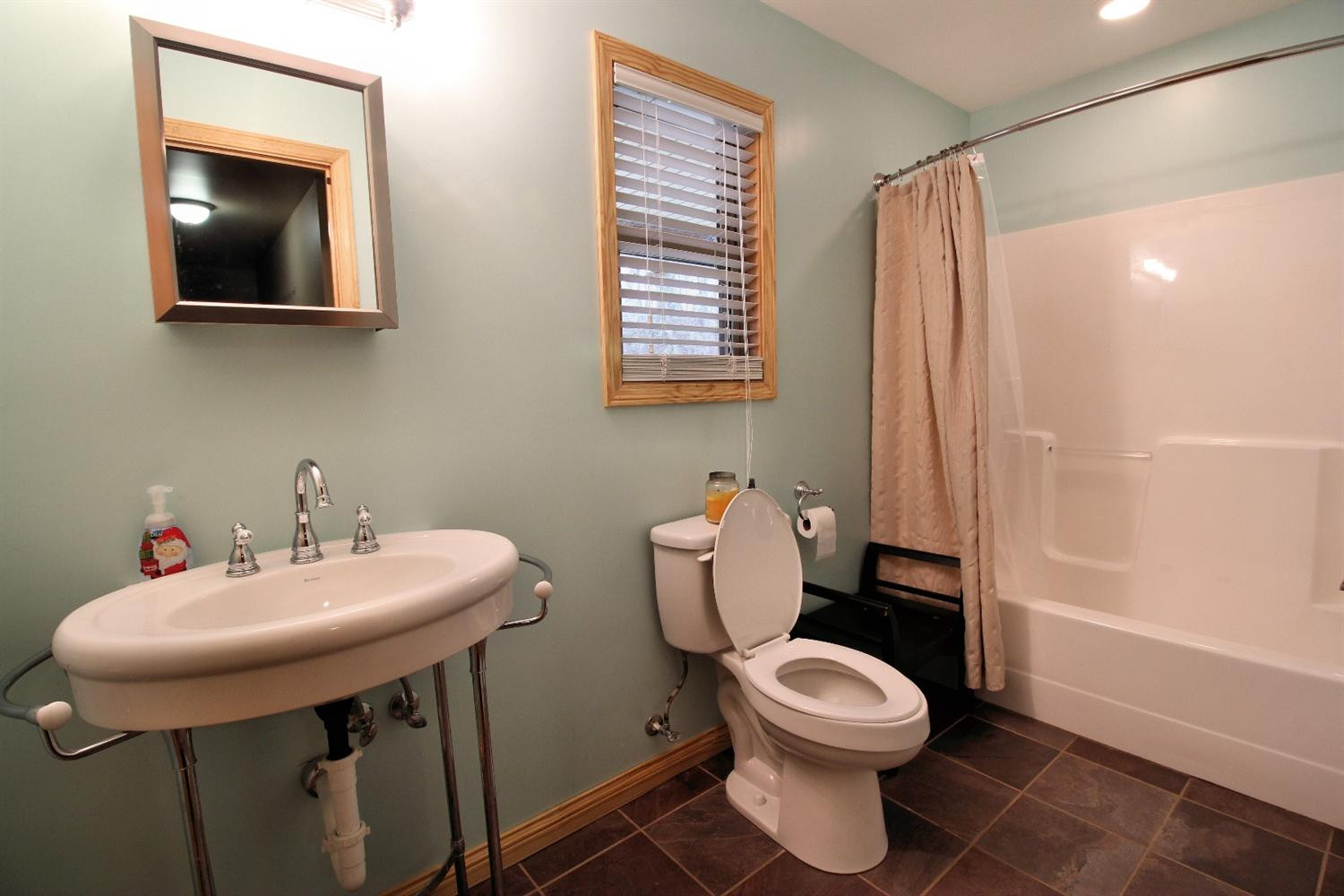 1069 Sally Branch Road London, KY 40741 - Photo 42 of 55 Photo 42