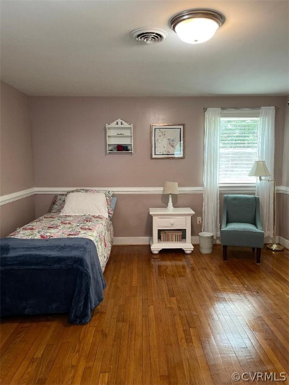 9201 Winterpock Road Chesterfield, VA 23832 - Photo 23 of 28 a bedroom with a bed and a couch