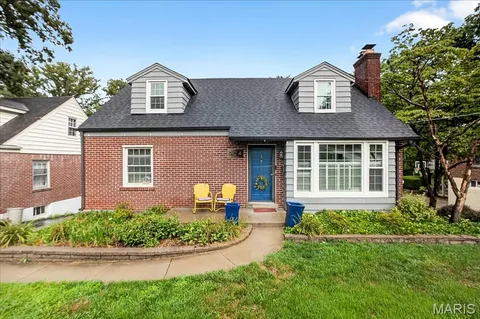 $299,999 | 904 Liggett Avenue, Crestwood, MO 63126