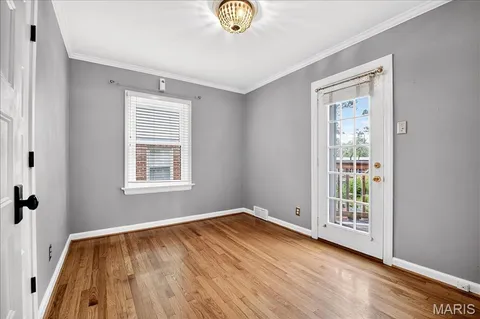 $299,999 | 904 Liggett Avenue, Crestwood, MO 63126