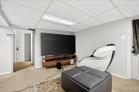 $299,999 | 904 Liggett Avenue, Crestwood, MO 63126