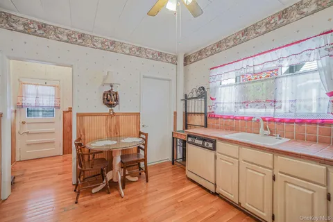 $799,000 | 367 Vincent Avenue, Lynbrook, NY 11563