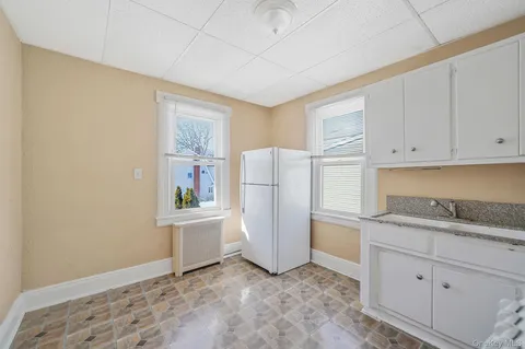 $799,000 | 367 Vincent Avenue, Lynbrook, NY 11563