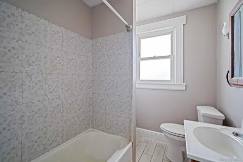 $799,000 | 367 Vincent Avenue, Lynbrook, NY 11563