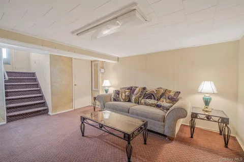 $799,000 | 367 Vincent Avenue, Lynbrook, NY 11563