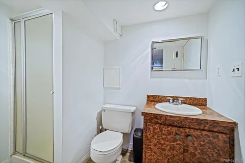 $799,000 | 367 Vincent Avenue, Lynbrook, NY 11563