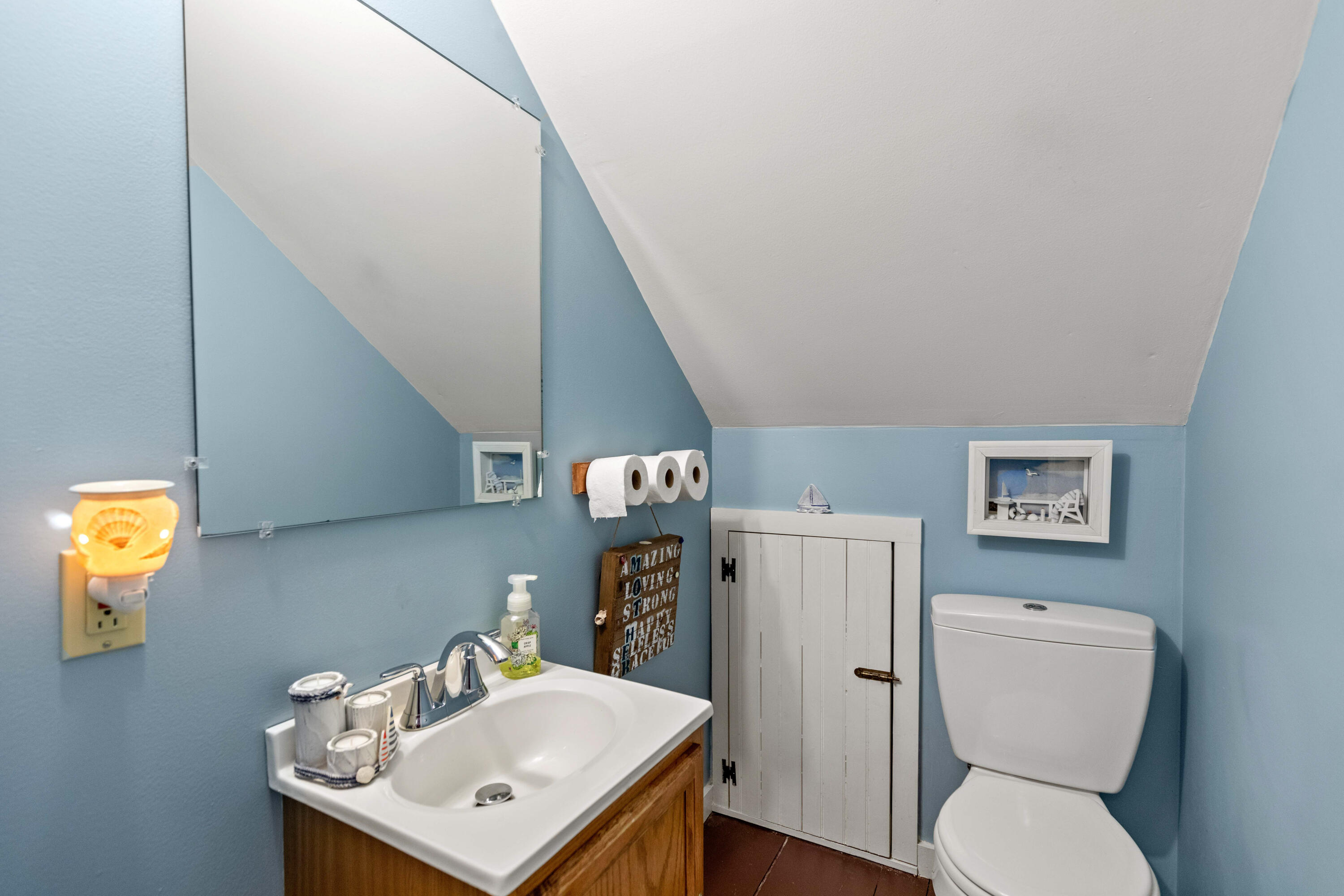 24 Oak Street Brunswick, ME 04011 - Photo 40 of 53 Unit 2 - Half Bath (2nd Floor