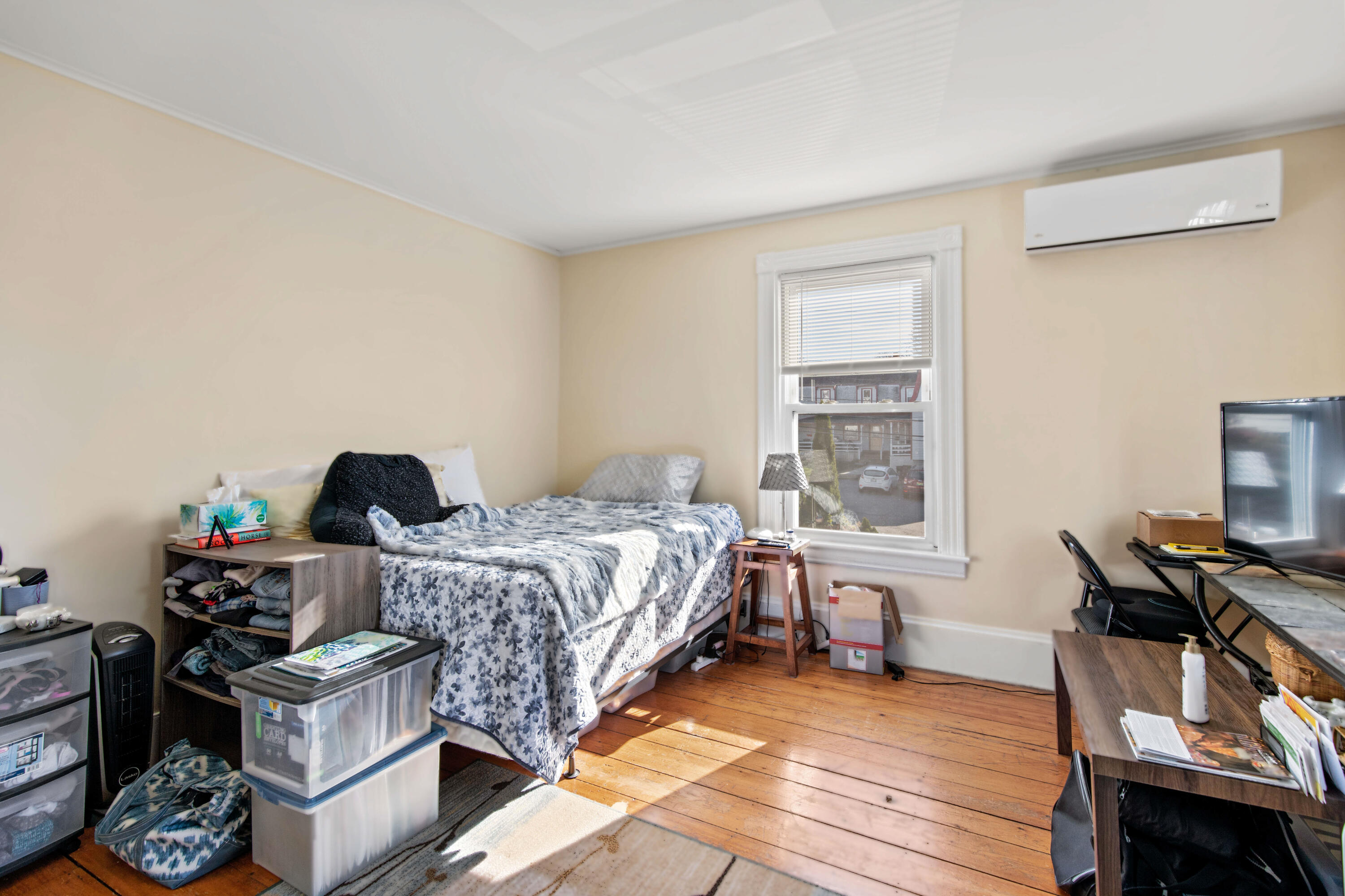 24 Oak Street Brunswick, ME 04011 - Photo 51 of 53 Unit 3 - Bedroom