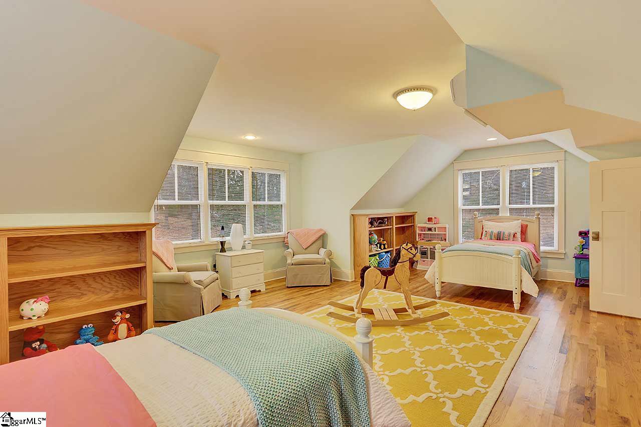 107 South Warwick Road Greenville, SC 29617 - Photo 24 of 34 Gallery Image 24