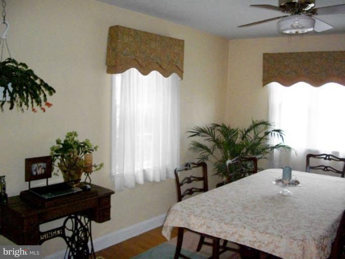 802 Washington Road Westminster, MD 21157 - Photo 8 of 24 Interior (General)