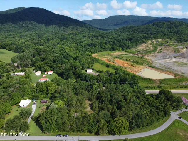 $325,000 | Rutledge Pike, Blaine, TN 37709