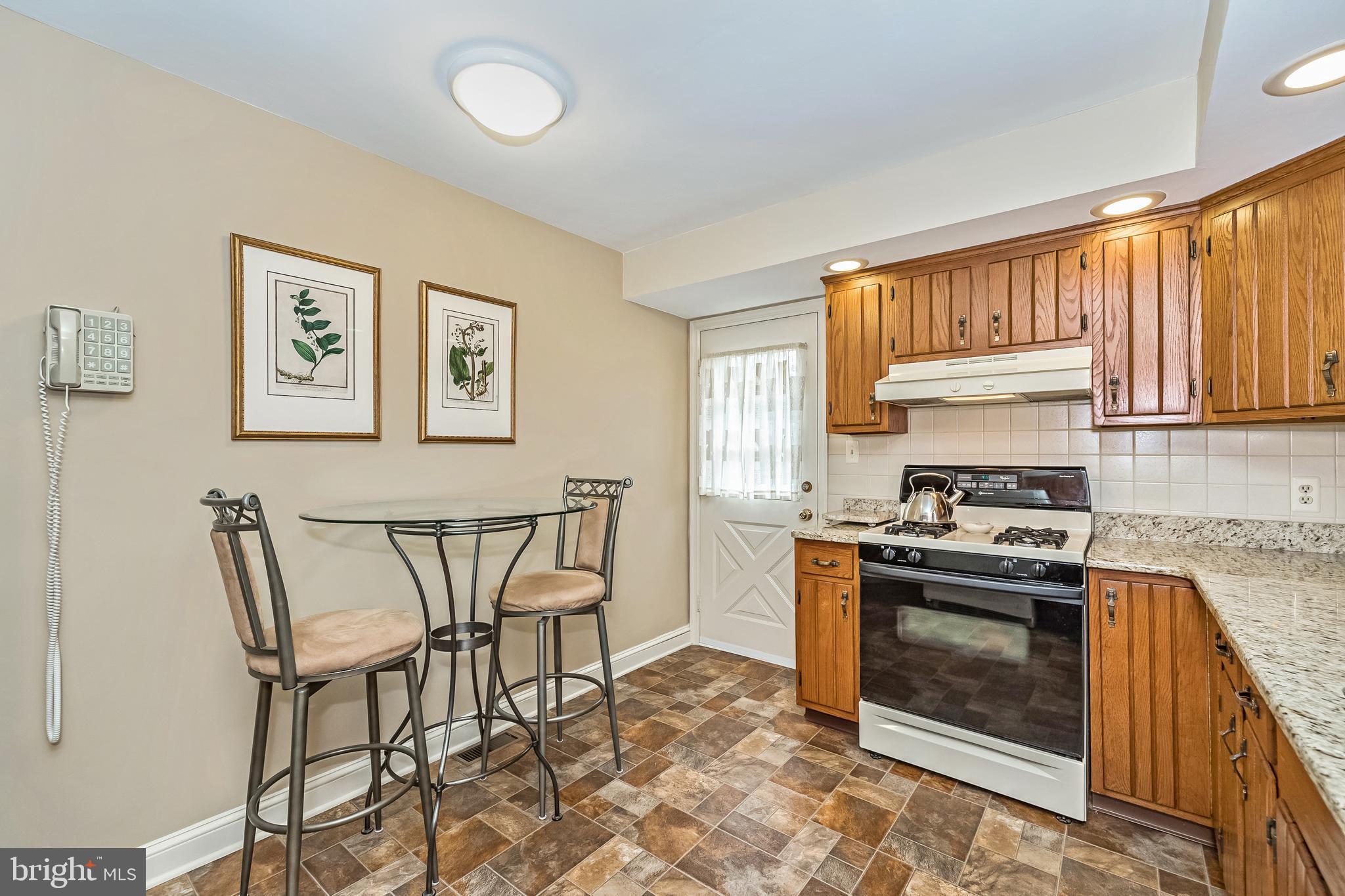 451 Barker Road Springfield, PA 19064 - Photo 14 of 30