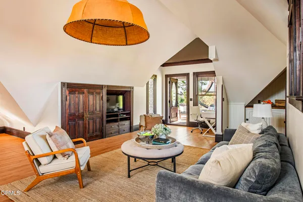 $20,000 | 851 Lyndon Street, South Pasadena, CA 91030