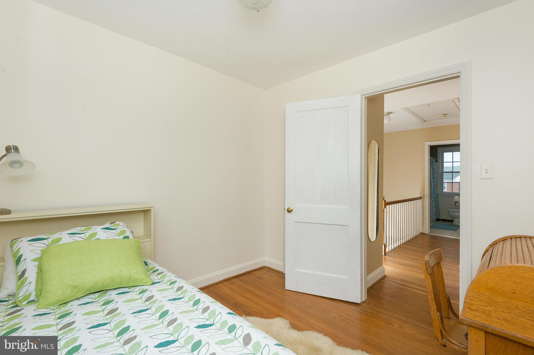 1826 Edgewood Road Baltimore, MD 21286 - Photo 13 of 28 Bedroom