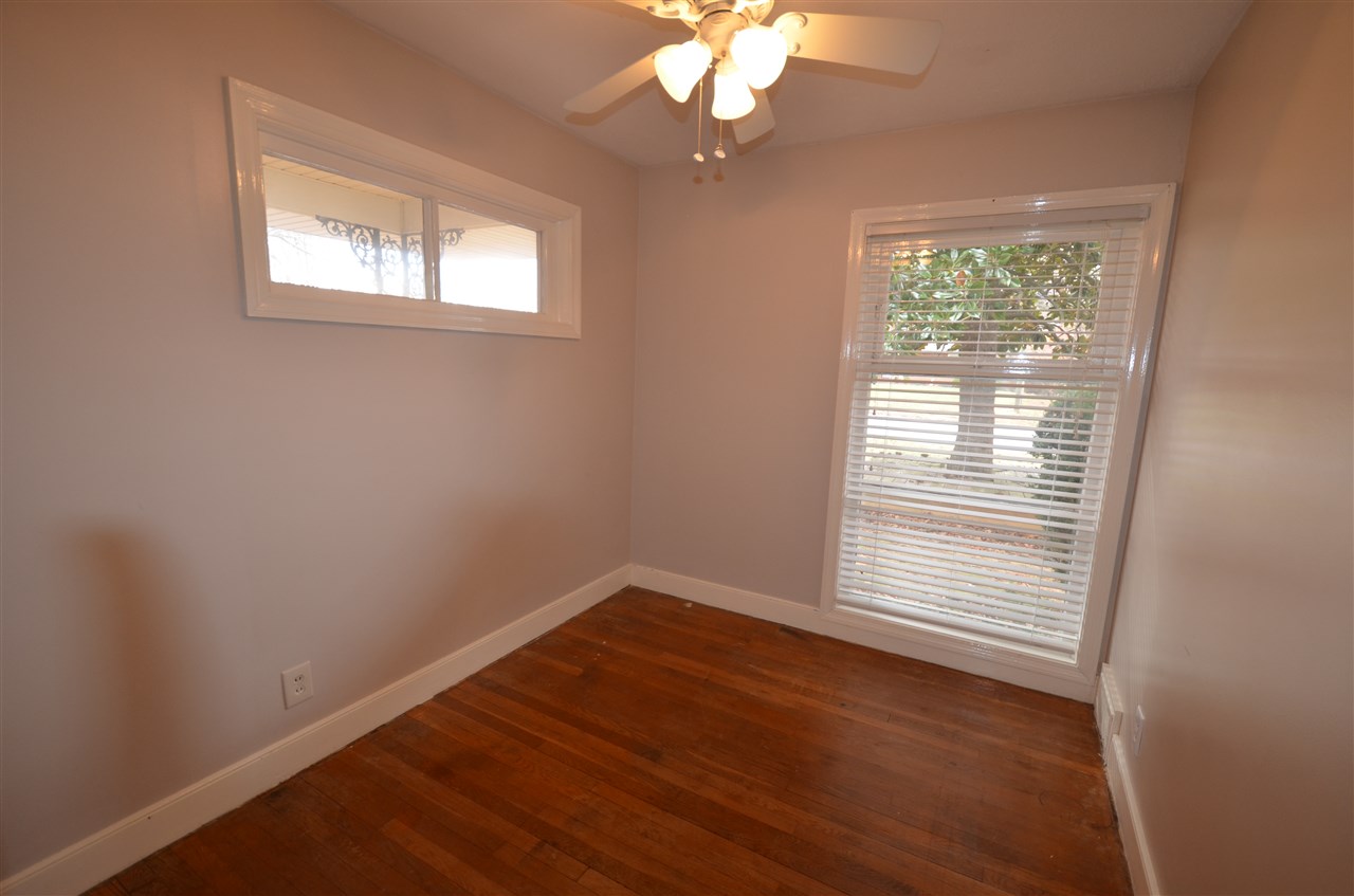225 Court Road Waynesboro, VA 22980 - Photo 14 of 19 Gallery Image 14
