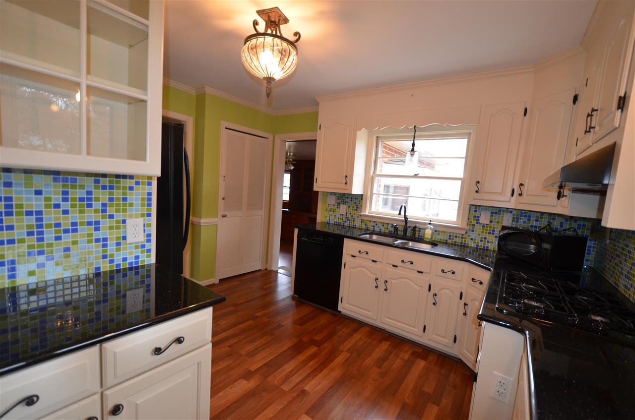225 Court Road Waynesboro, VA 22980 - Photo 6 of 19 Gallery Image 6