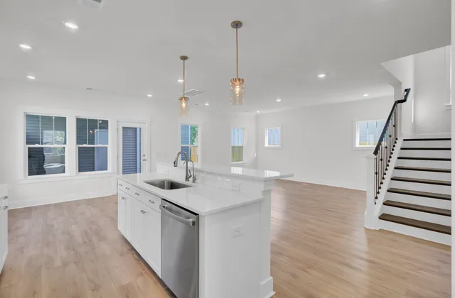 $530,000 | 209 Omalley Drive, Summerville, SC 29483