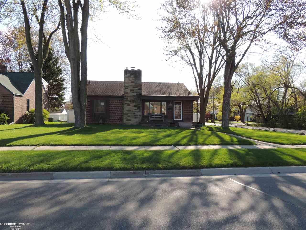 33265 Utica Road Fraser, MI 48026 - Photo 49 of 51 50011169-48.JPG
