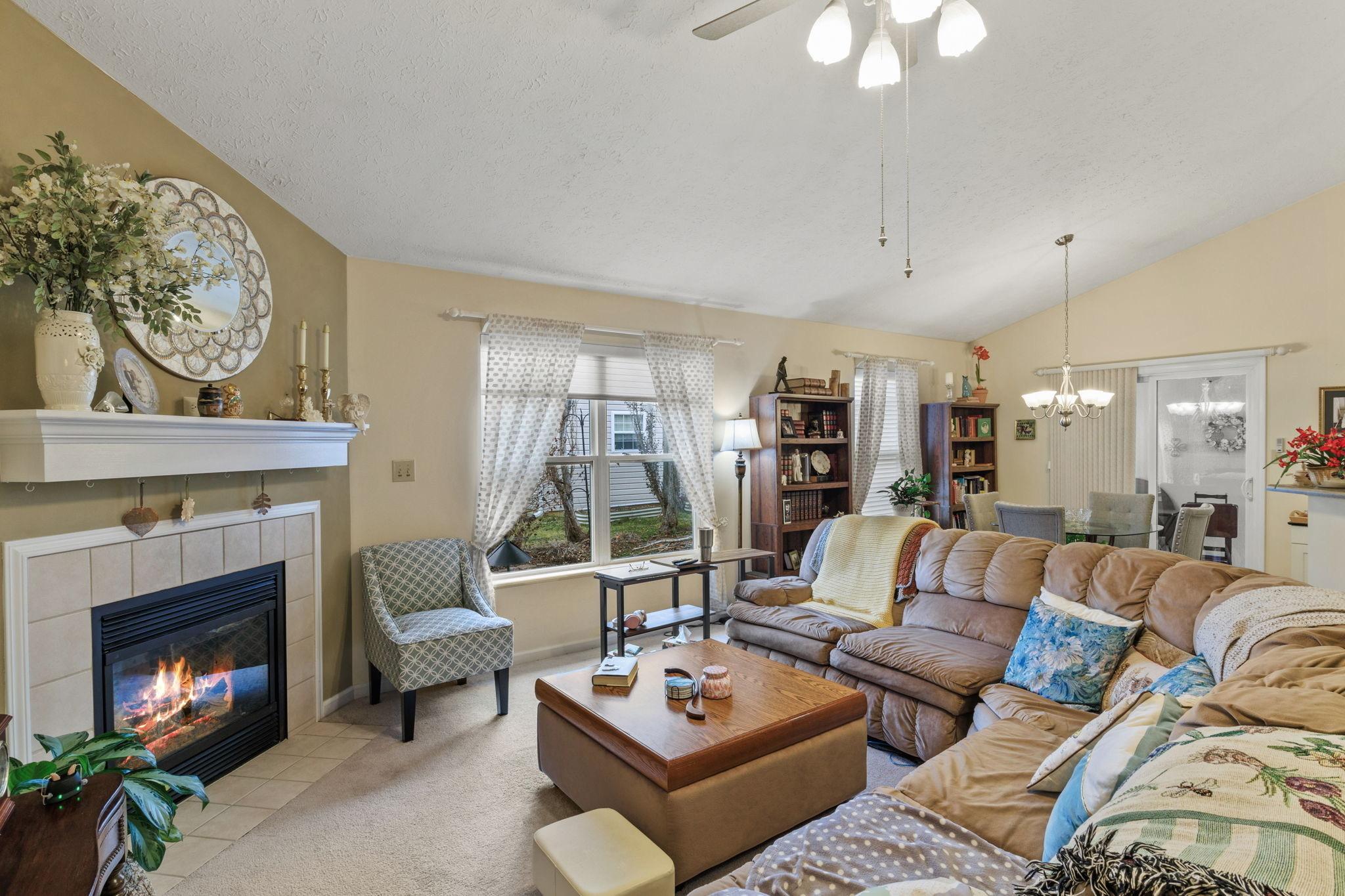 655 Westover Road Avon, IN 46123 - Photo 8 of 30 Gallery Image 8
