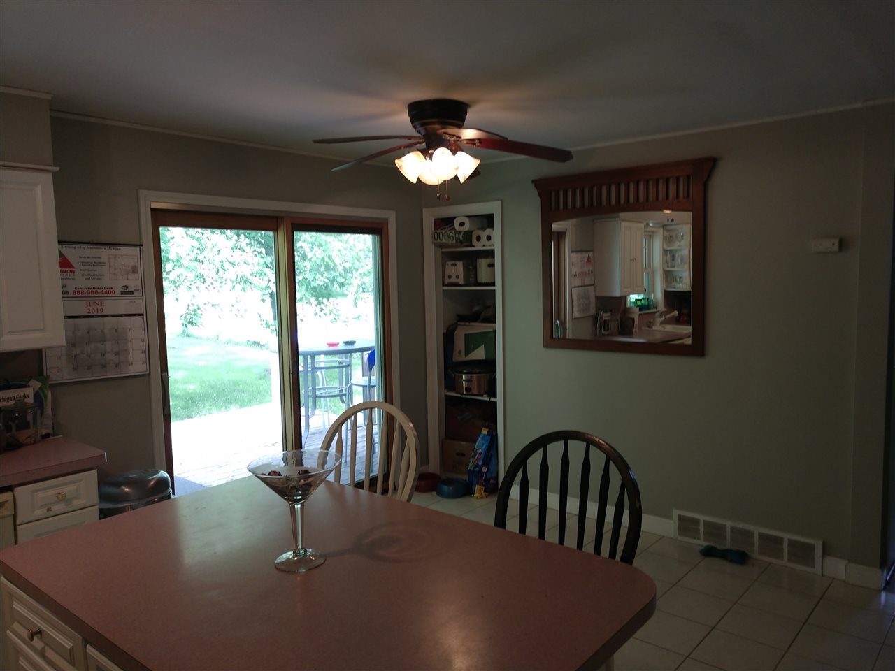 12494 Linden Road Linden, MI 48451 - Photo 5 of 9 31382576-4.JPG