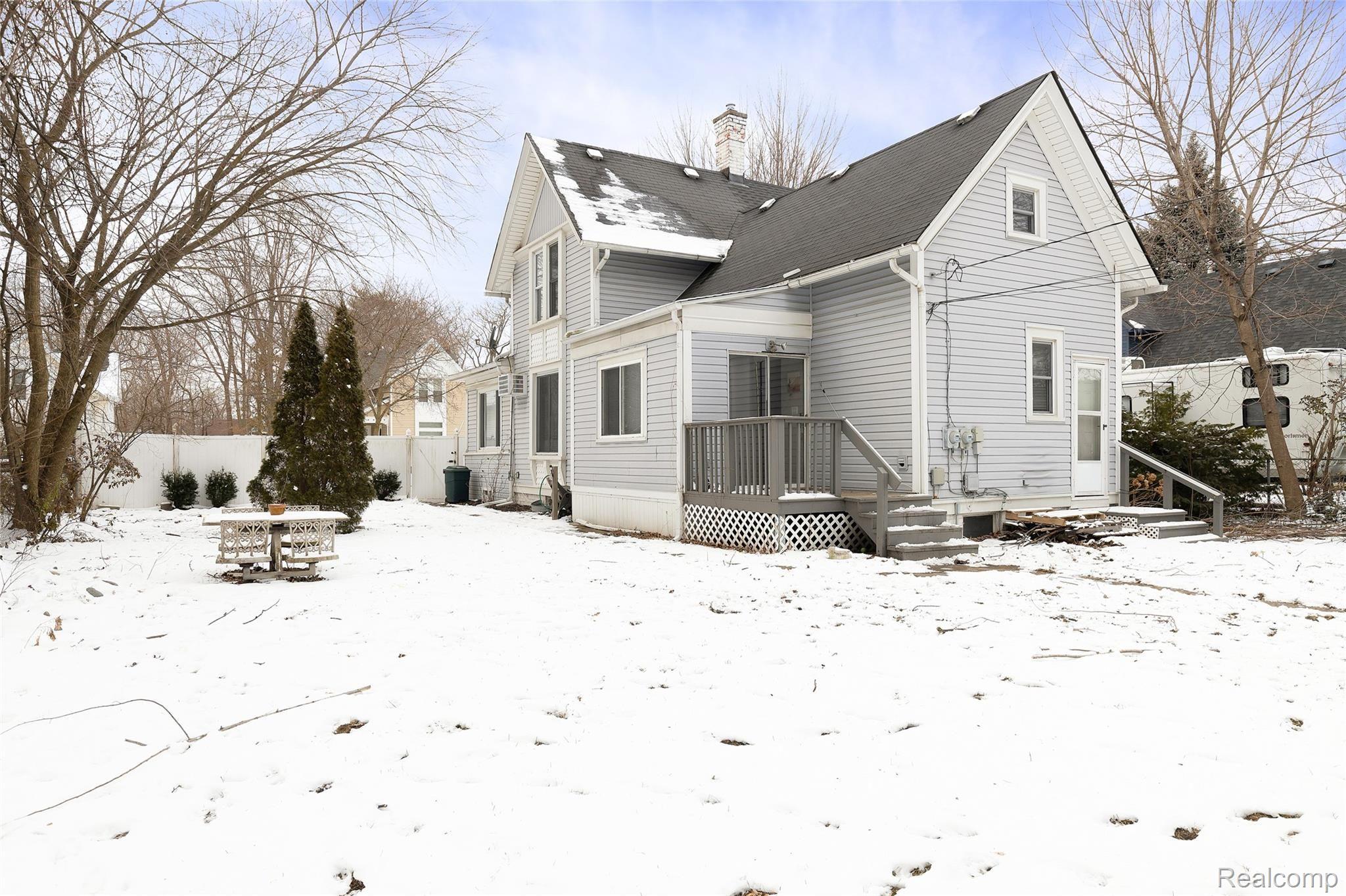 32 Stapleton Street Mount Clemens, MI 48043 - Photo 28 of 32 28.jpg