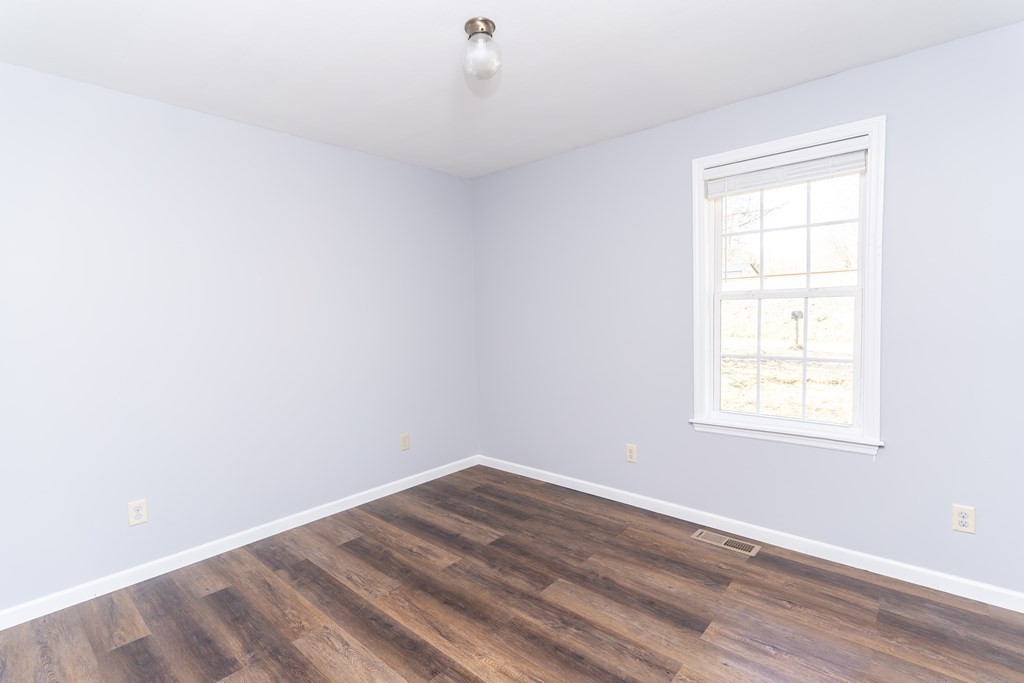 121 County Road 741 Riceville, TN 37370 - Photo 8 of 11 Gallery Image 8