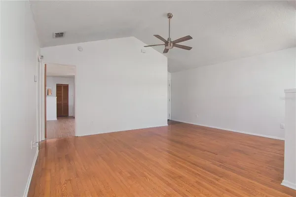 $2,300 | 7613 Pacific Heights Circle, Orlando, FL 32835
